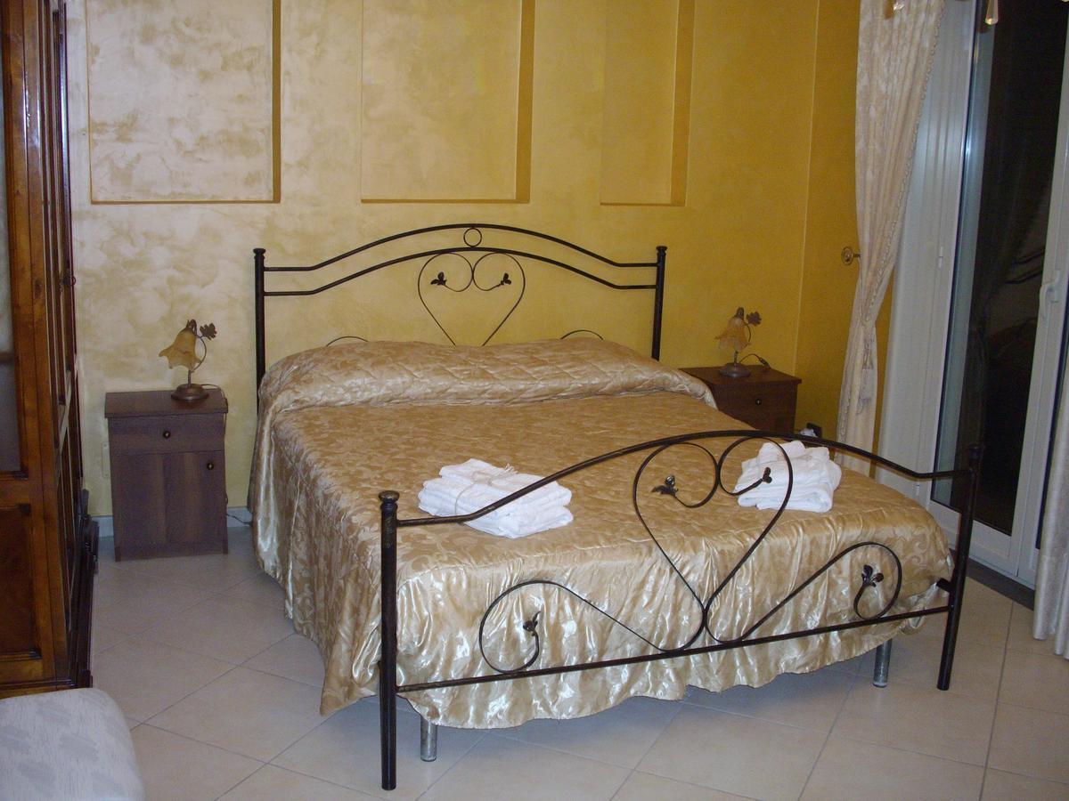 B&B Villa San Leonardo Mascali Ngoại thất bức ảnh